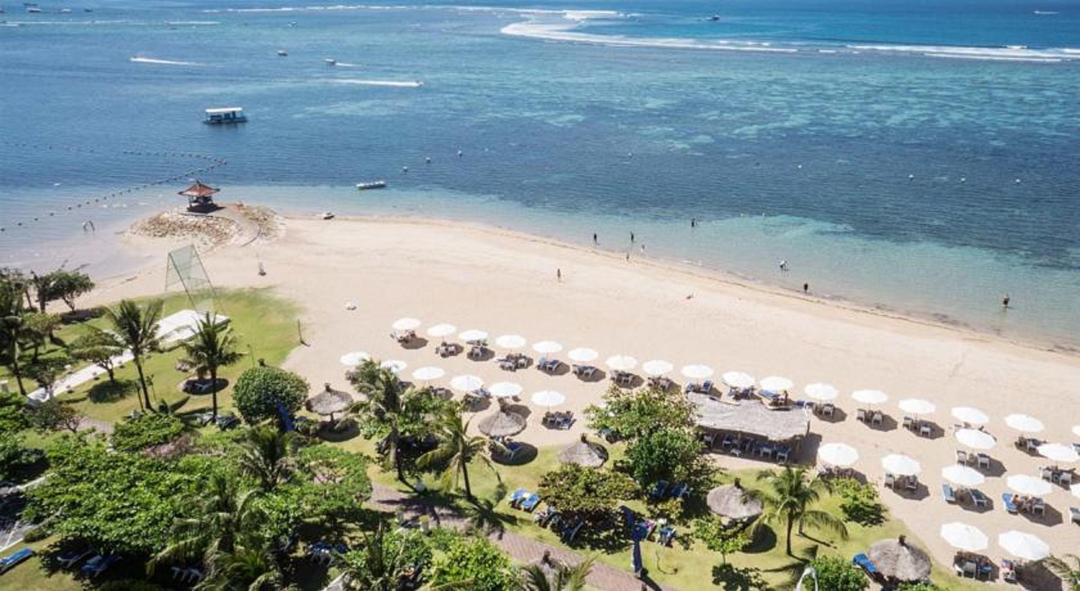 Grand Mirage Resort & Thalasso Bali Nusa Dua  Extérieur photo The beach at the resort